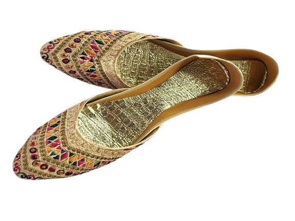 #WFW010 Shoes (Paizar, Multicolor)